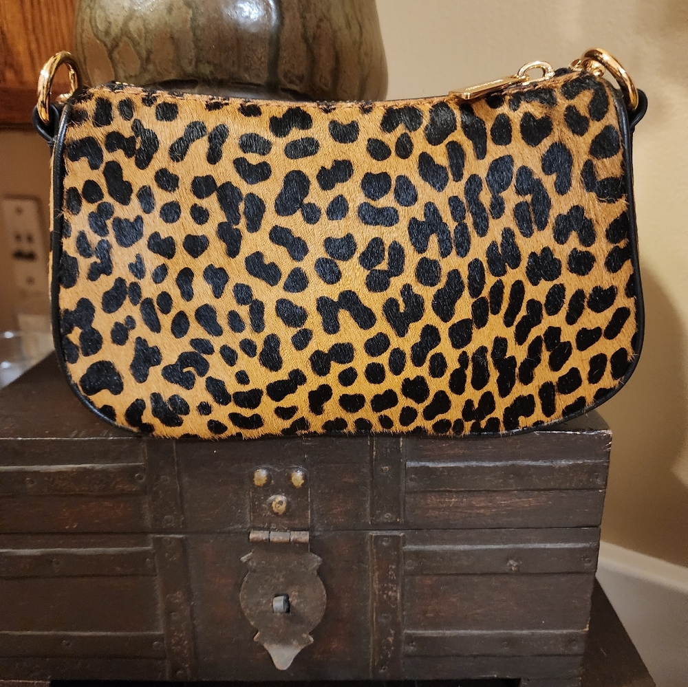 Michael Kors Carmela Leopard Print Women's Small Bag - Picture 8 of 13
